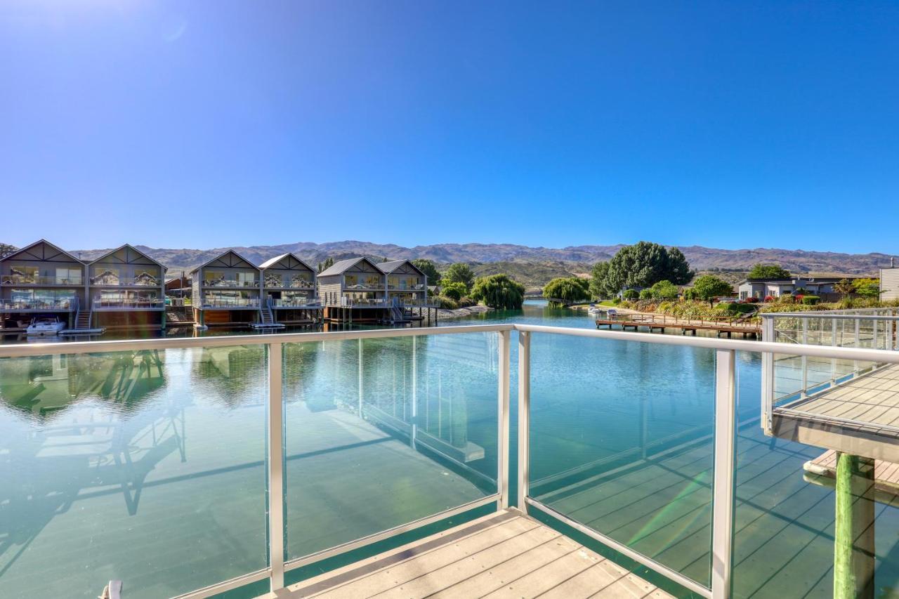 Marsden Lake Resort Central Otago Cromwell Exterior foto View of the San Jacinto River from the San Jacinto Marina